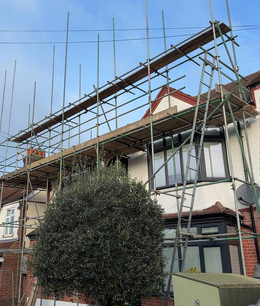 Home seymour rd scaffolding 02